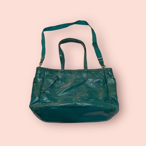 Coach F19256  Patent Leather‎ Weekender, Signature C Diaper / Travel / Tote Bag - Picture 2 of 9